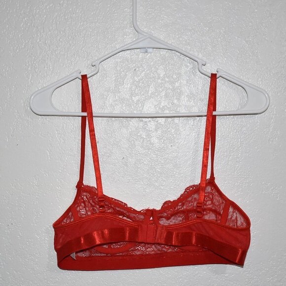 PrettyLittleThing Sz L Lace Underwire Unlined Bra Red Sexy - Picture 5 of 15